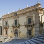 Facciata di Palazzo Polara, Modica